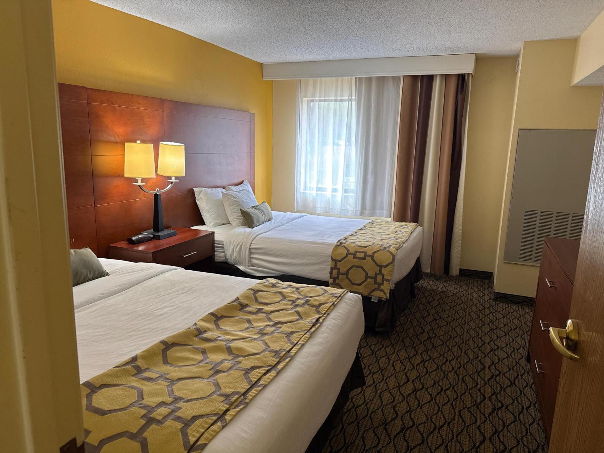 Baymont By Wyndham Mishawaka South Bend Area Hotel Екстериор снимка